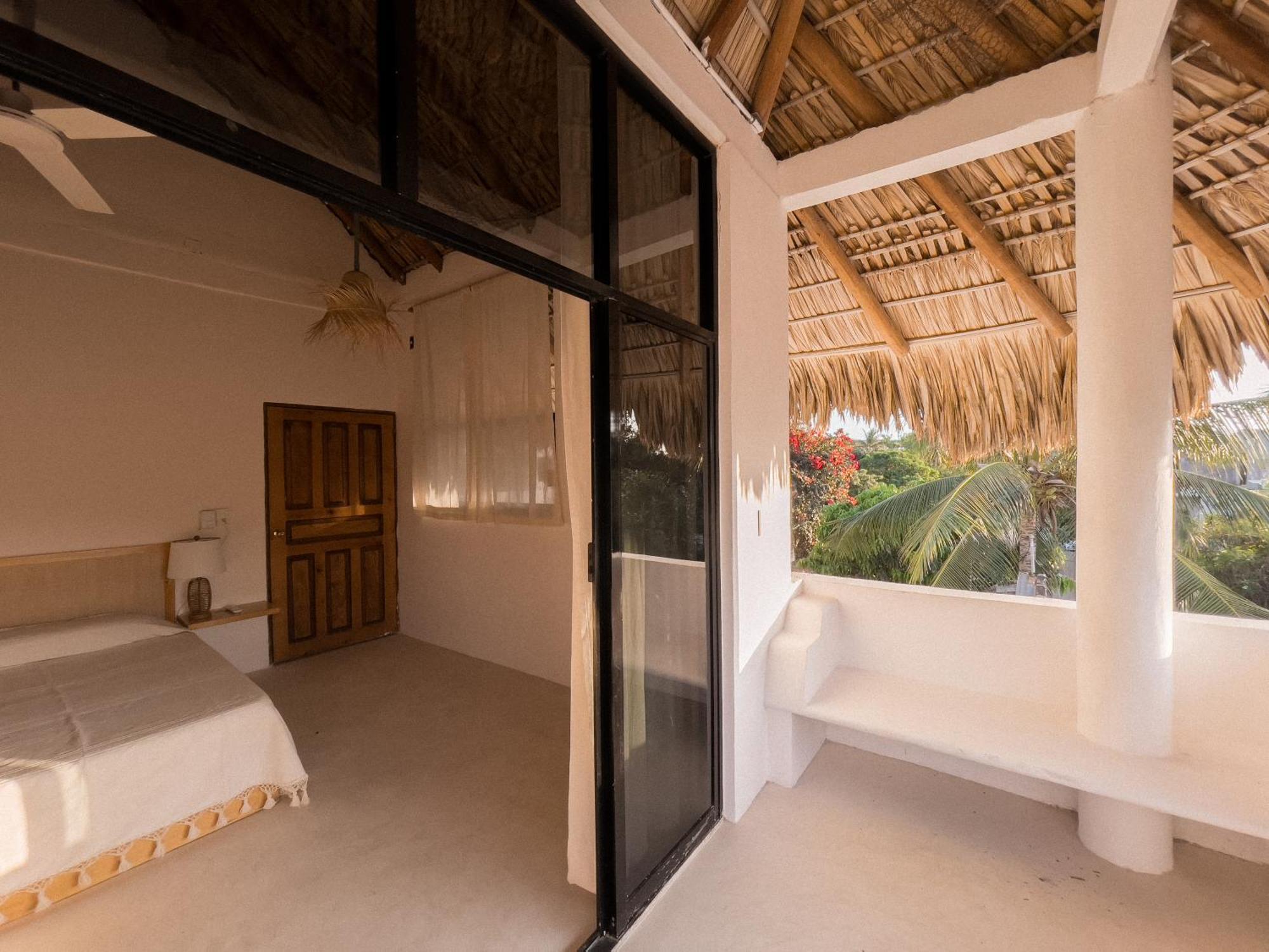 La Punta Rooms Brisas de Zicatela Екстер'єр фото