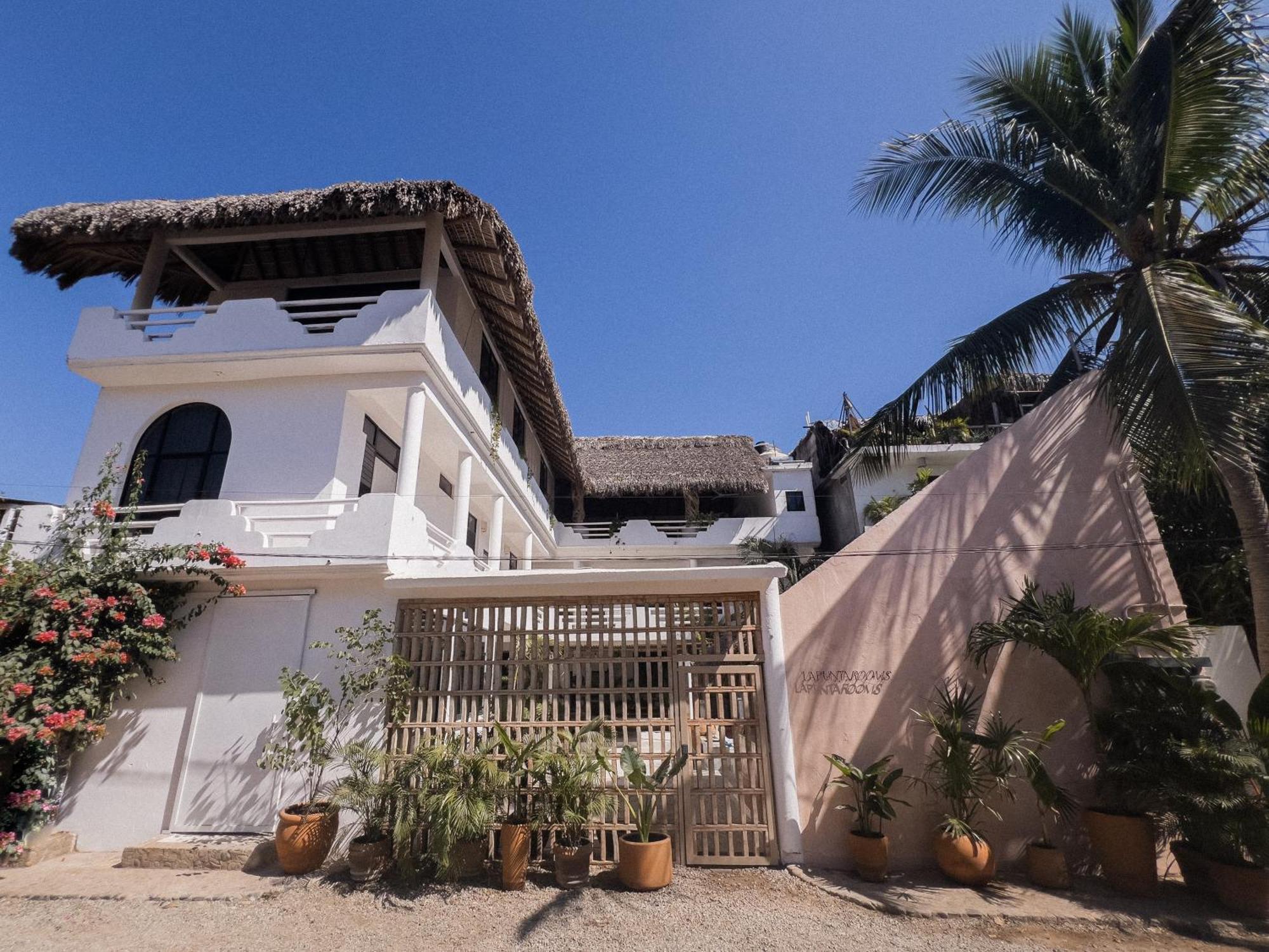 La Punta Rooms Brisas de Zicatela Екстер'єр фото