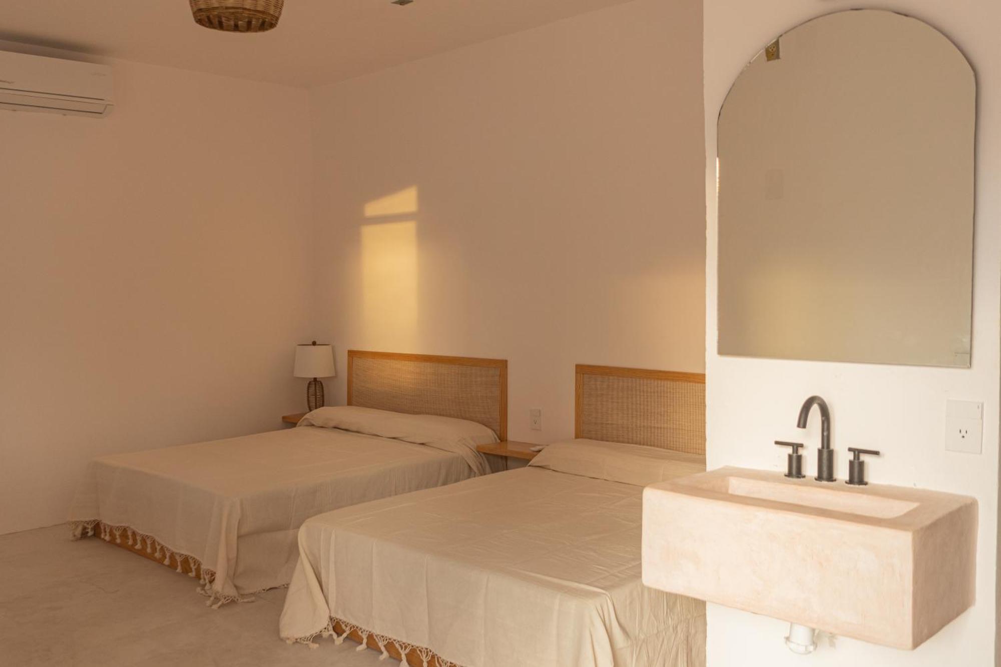 La Punta Rooms Brisas de Zicatela Екстер'єр фото